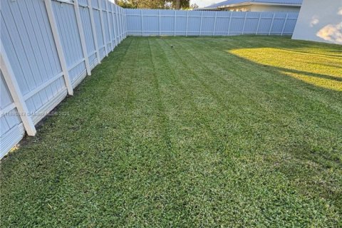 Купить виллу или дом в Окичоби, Флорида 2 спальни, № 2020457 - фото 15