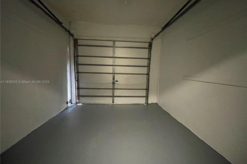 Condominio en alquiler en Sunrise, Florida, 3 dormitorios, 119.01 m2 № 1825683 - foto 13