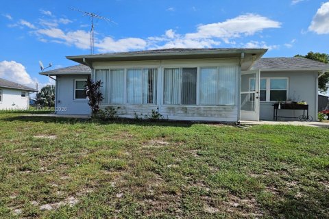 Casa en venta en Lake Placid, Florida, 2 dormitorios № 1995933 - foto 2