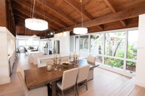 Villa ou maison à vendre à Dunedin, Floride: 4 chambres, 342.34 m2 № 2232519 - photo 9