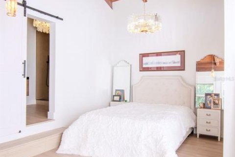 Villa ou maison à vendre à Dunedin, Floride: 4 chambres, 342.34 m2 № 2232519 - photo 23
