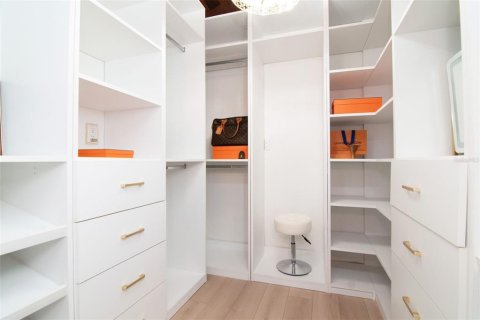 Villa ou maison à vendre à Dunedin, Floride: 4 chambres, 342.34 m2 № 2232519 - photo 27