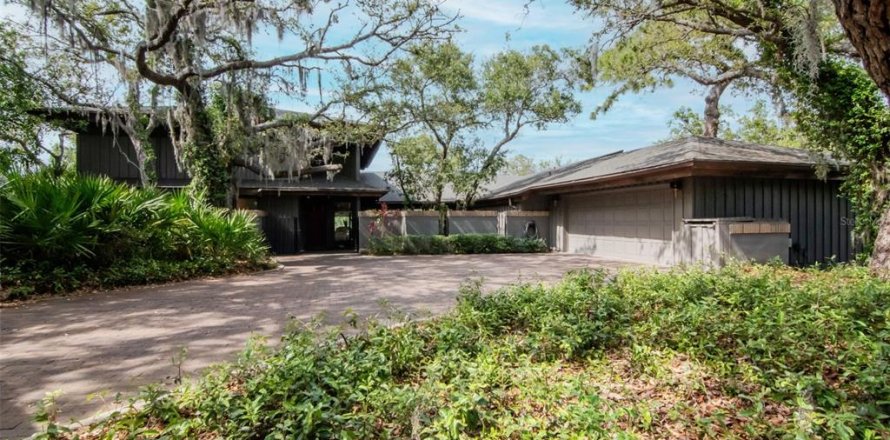 Villa ou maison à Dunedin, Floride 4 chambres, 342.34 m2 № 2232519