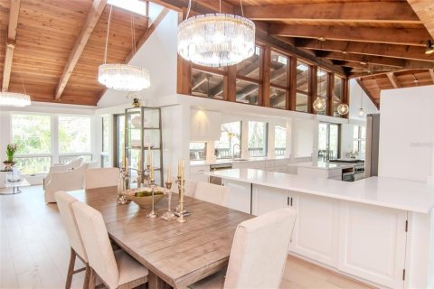 Villa ou maison à vendre à Dunedin, Floride: 4 chambres, 342.34 m2 № 2232519 - photo 6