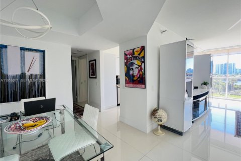 Купить кондоминиум в Авентура, Флорида 2 спальни, 132.85м2, № 2023391 - фото 24