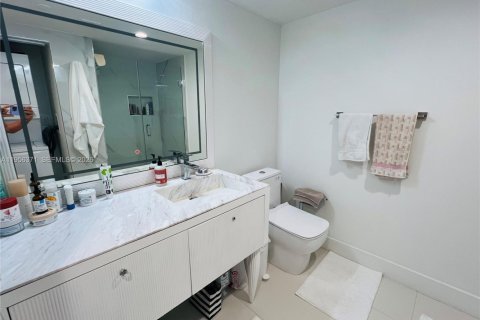 Купить кондоминиум в Авентура, Флорида 2 спальни, 132.85м2, № 2023391 - фото 28
