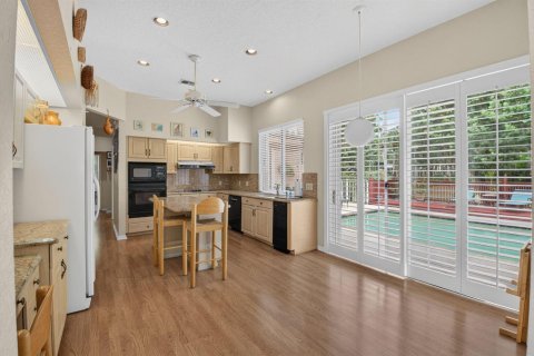 House in Delray Beach, Florida 4 bedrooms, 251.02 sq.m. № 2385482 - photo 7