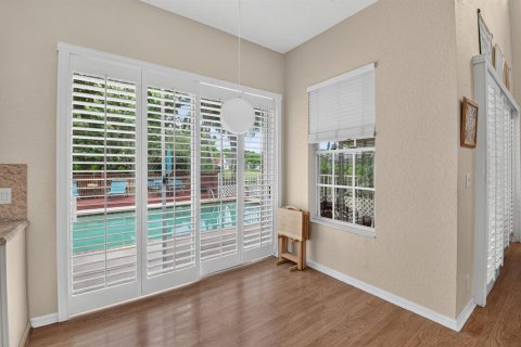 House in Delray Beach, Florida 4 bedrooms, 251.02 sq.m. № 2385482 - photo 8