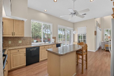 House in Delray Beach, Florida 4 bedrooms, 251.02 sq.m. № 2385482 - photo 6