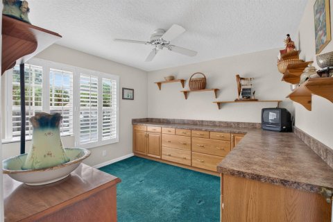 House in Delray Beach, Florida 4 bedrooms, 251.02 sq.m. № 2385482 - photo 29
