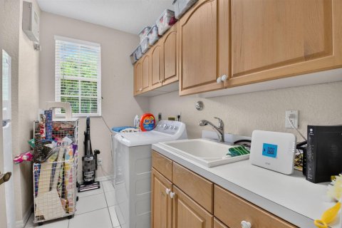 House in Delray Beach, Florida 4 bedrooms, 251.02 sq.m. № 2385482 - photo 16