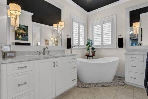 House in Orlando, Florida 3 bedrooms, 246.93 sq.m. № 1825425 - photo 30