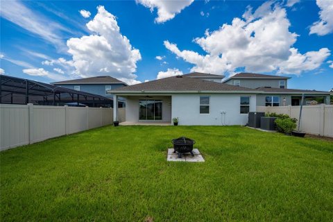 House in Clermont, Florida 4 bedrooms, 268.02 sq.m. № 2221488 - photo 24