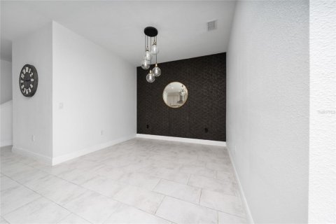 House in Clermont, Florida 4 bedrooms, 268.02 sq.m. № 2221488 - photo 11