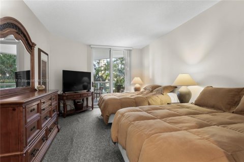 Condominio en venta en Aventura, Florida, 3 dormitorios, 244.33 m2 № 1844077 - foto 9