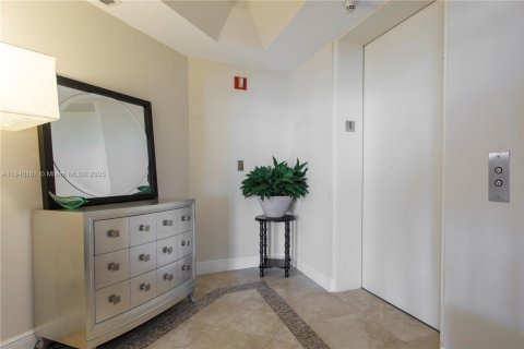 Condominio en venta en Aventura, Florida, 3 dormitorios, 244.33 m2 № 1844077 - foto 6