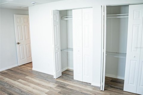 Villa ou maison à vendre à Tampa, Floride: 3 chambres, 119.29 m2 № 2427567 - photo 10