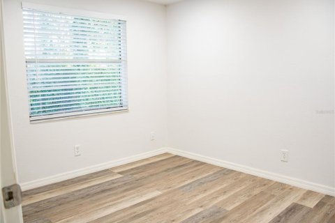 Villa ou maison à vendre à Tampa, Floride: 3 chambres, 119.29 m2 № 2427567 - photo 22