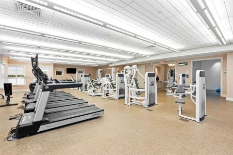 Condo in Aventura, Florida, 2 bedrooms  № 2031741 - photo 30