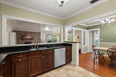 Villa ou maison à vendre à Orlando, Floride: 3 chambres, 185.8 m2 № 2226477 - photo 8