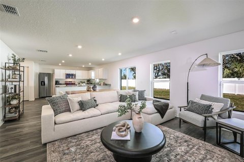 Villa ou maison à vendre à Avon Park, Floride: 3 chambres, 154.96 m2 № 2219647 - photo 9