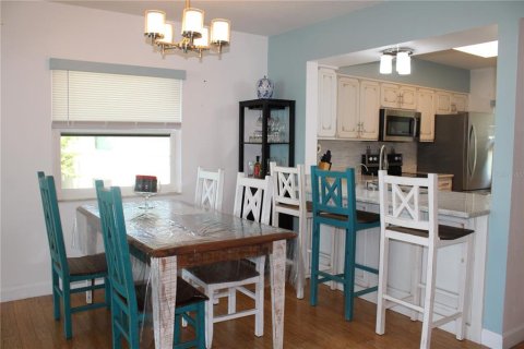 Copropriété à louer à Tarpon Springs, Floride: 2 chambres, 98.94 m2 № 2111039 - photo 5