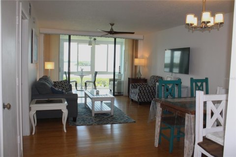 Copropriété à louer à Tarpon Springs, Floride: 2 chambres, 98.94 m2 № 2111039 - photo 9