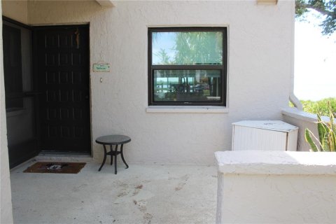 Copropriété à louer à Tarpon Springs, Floride: 2 chambres, 98.94 m2 № 2111039 - photo 2