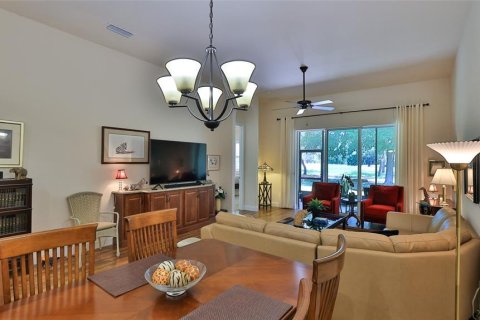 House in Ormond Beach, Florida 3 bedrooms, 157.47 sq.m. № 1865951 - photo 7
