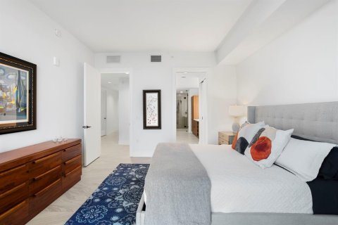 Condo in Saint Petersburg, Florida, 3 bedrooms  № 2148192 - photo 23