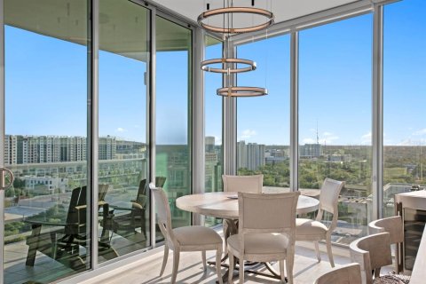 Condo in Saint Petersburg, Florida, 3 bedrooms  № 2148192 - photo 7