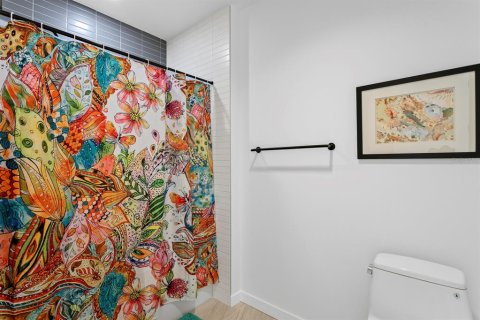 Condo in Saint Petersburg, Florida, 3 bedrooms  № 2148192 - photo 26