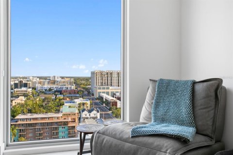 Condo in Saint Petersburg, Florida, 3 bedrooms  № 2148192 - photo 9