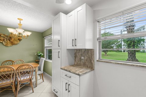 Condominio en venta en Deerfield Beach, Florida, 2 dormitorios, 76.18 m2 № 2180448 - foto 6