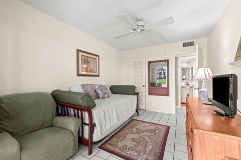 Condominio en venta en Deerfield Beach, Florida, 2 dormitorios, 76.18 m2 № 2180448 - foto 20