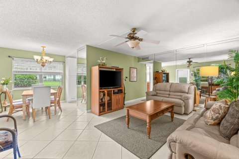 Condominio en venta en Deerfield Beach, Florida, 2 dormitorios, 76.18 m2 № 2180448 - foto 11