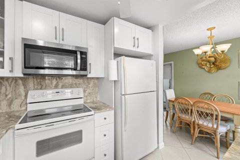 Condominio en venta en Deerfield Beach, Florida, 2 dormitorios, 76.18 m2 № 2180448 - foto 5