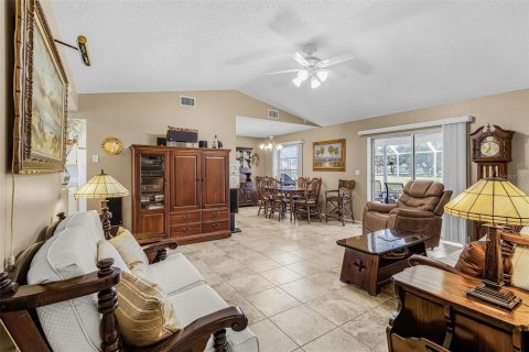 Villa ou maison à vendre à Punta Gorda, Floride: 3 chambres, 110.46 m2 № 2237187 - photo 10