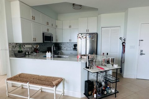 Copropriété à louer à Miami, Floride: 3 chambres, 115.01 m2 № 2056742 - photo 9