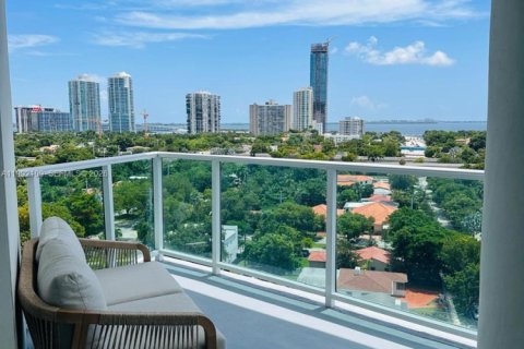 Copropriété à louer à Miami, Floride: 3 chambres, 115.01 m2 № 2056742 - photo 1