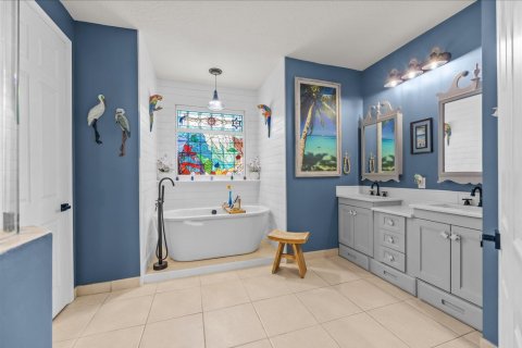 House in Port St. Lucie, Florida 3 bedrooms, 210.42 sq.m. № 2088146 - photo 26