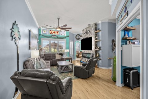 House in Port St. Lucie, Florida 3 bedrooms, 210.42 sq.m. № 2088146 - photo 6