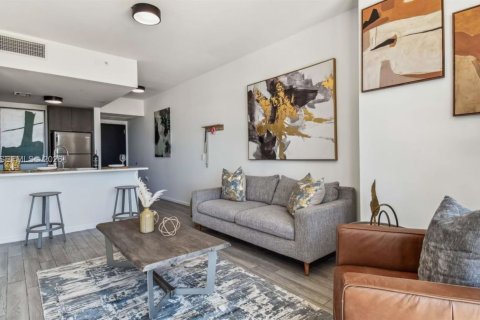 Apartamento en alquiler en Miami, Florida, 3 dormitorios, 126.25 m2 № 2246015 - foto 23