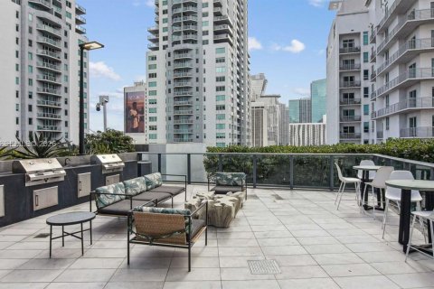 Apartamento en alquiler en Miami, Florida, 3 dormitorios, 126.25 m2 № 2246015 - foto 9