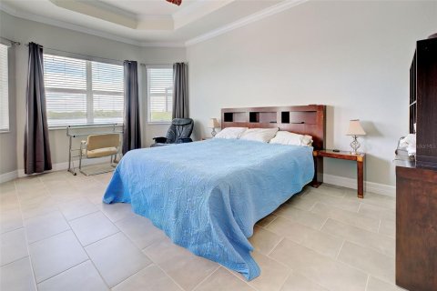 Снять в аренду виллу или дом в Порт-Шарлотт, Флорида 7 комнат, 218.23м2, № 1916776 - фото 14