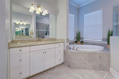 House in Port Charlotte, Florida 4 bedrooms, 218.23 sq.m. № 1916776 - photo 16