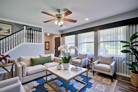 House in Sebring, Florida 4 bedrooms, 166.67 sq.m. № 1909543 - photo 4