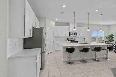 Casa en venta en Minneola, Florida, 4 dormitorios, 260.87 m2 № 2267172 - foto 16