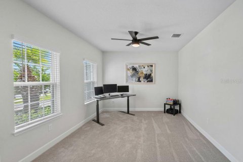 Casa en venta en Minneola, Florida, 4 dormitorios, 260.87 m2 № 2267172 - foto 11