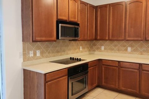Villa ou maison à louer à Tampa, Floride: 3 chambres, 171.59 m2 № 2400238 - photo 8